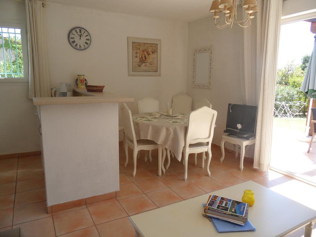 Lagrange Vacances Les Bastides Des Chaumettes Montauroux Room photo